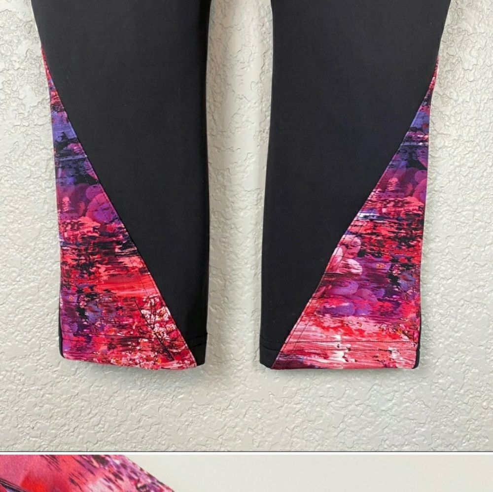 Lululemon Black Dahliascape Sweat & Repeat Legging - Picture 10 of 11